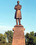 Памятник Ивану Бунину, Орел.